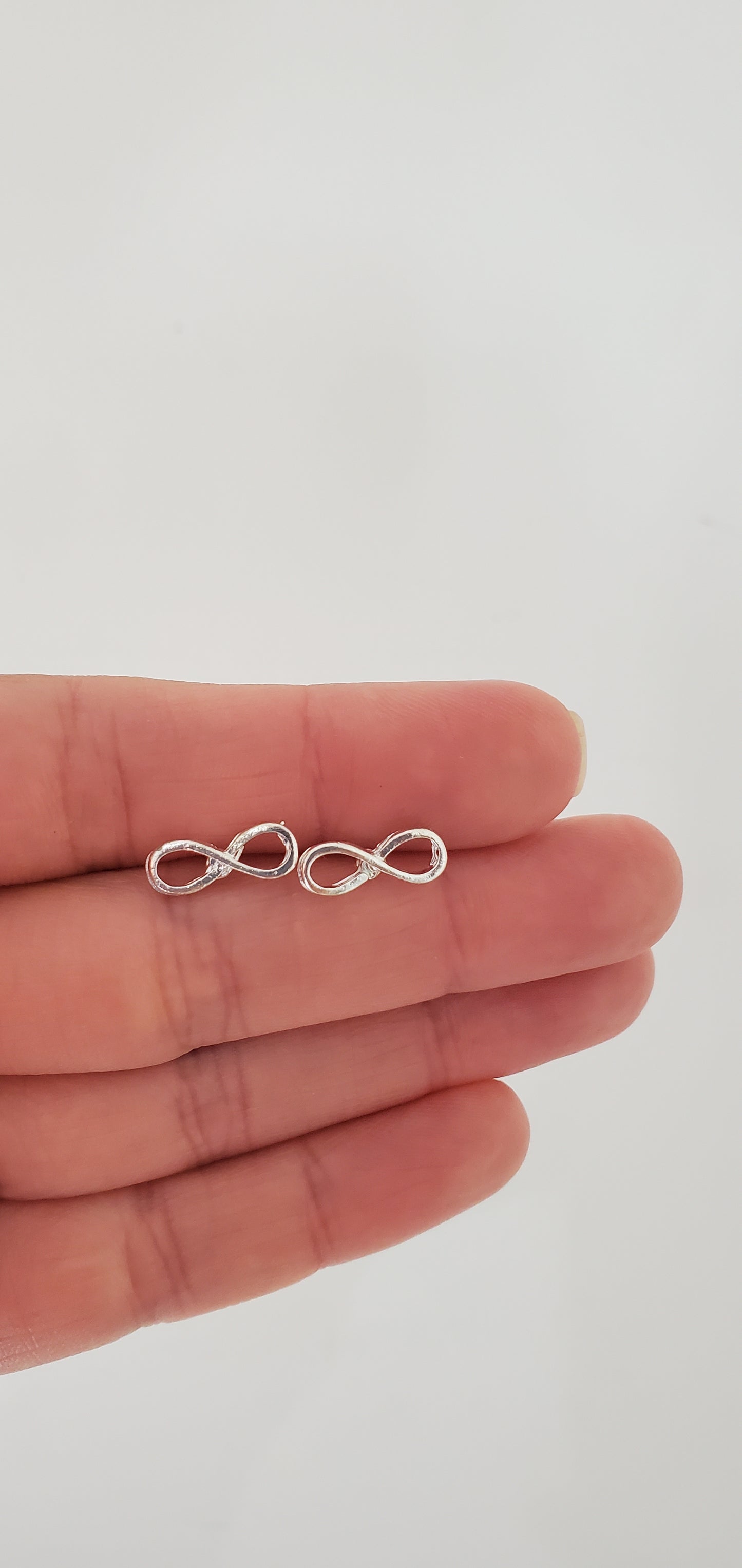 Aretes minis infinito